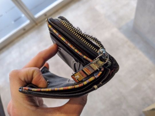 RENNONのPaul Smith（ポールスミス）に関するカバン修理ビフォー 