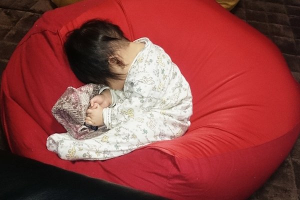 ビーズソファ 赤色 人をダメにするソファ ビーズクッション 新品未使用