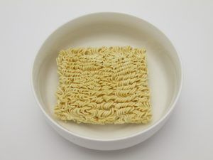 インスタントラーメン