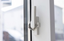 防犯窓の取り付け